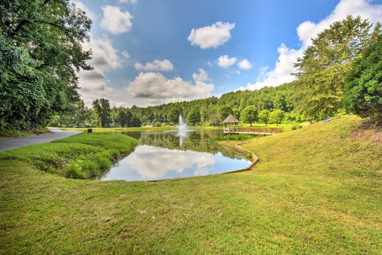 Kingwood Resort Condo With Golf Course Views! เคลย์ตัน ภายนอก รูปภาพ